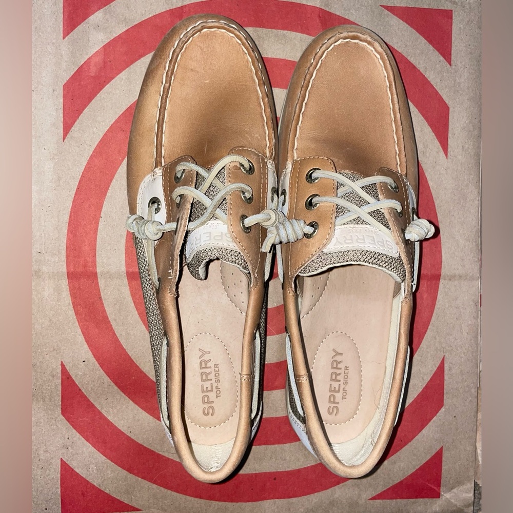 Sperry boat shoes - Women's size 9